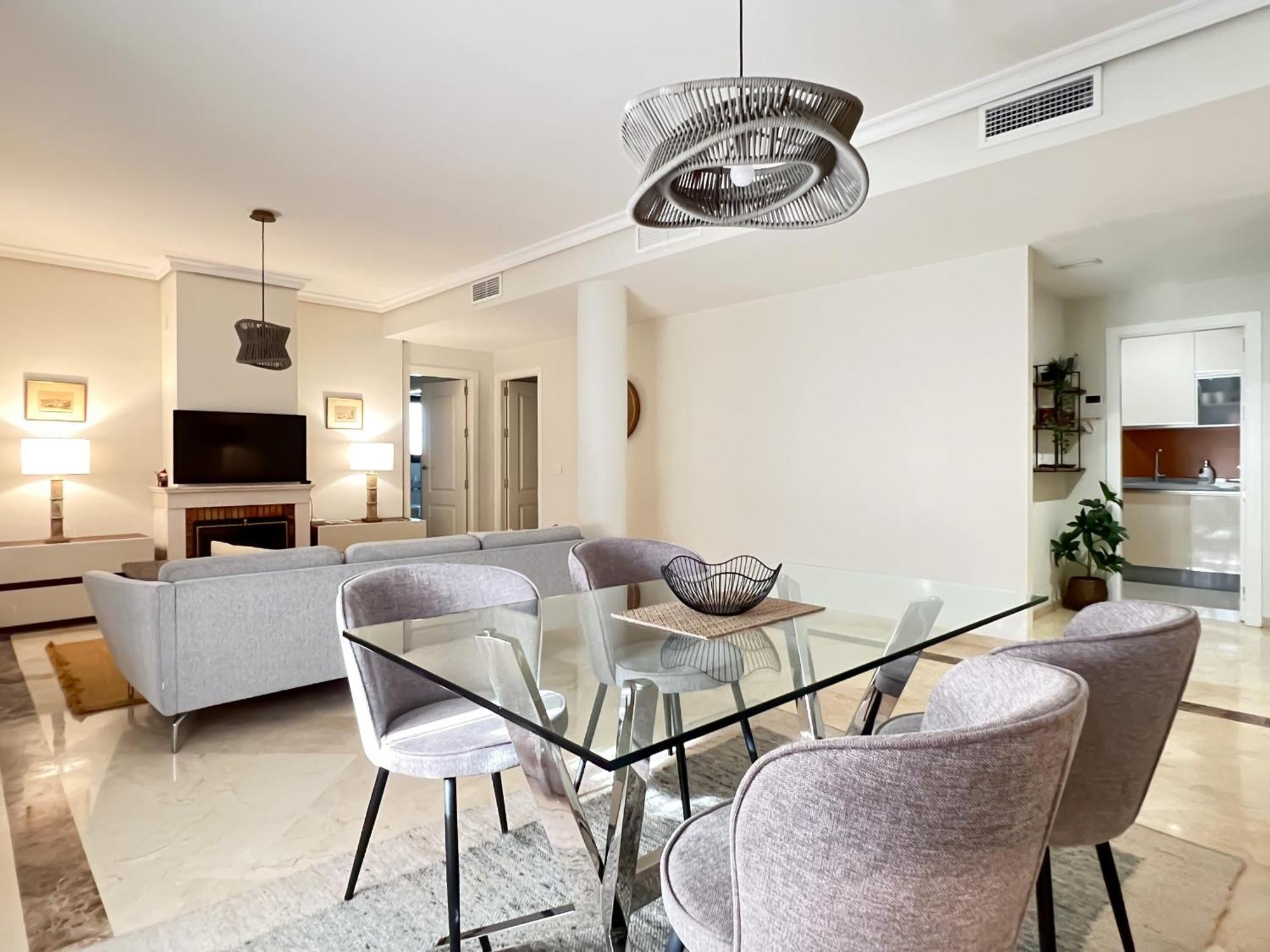 Privilegio De Marbella, Near Puerto Banus Apartment *